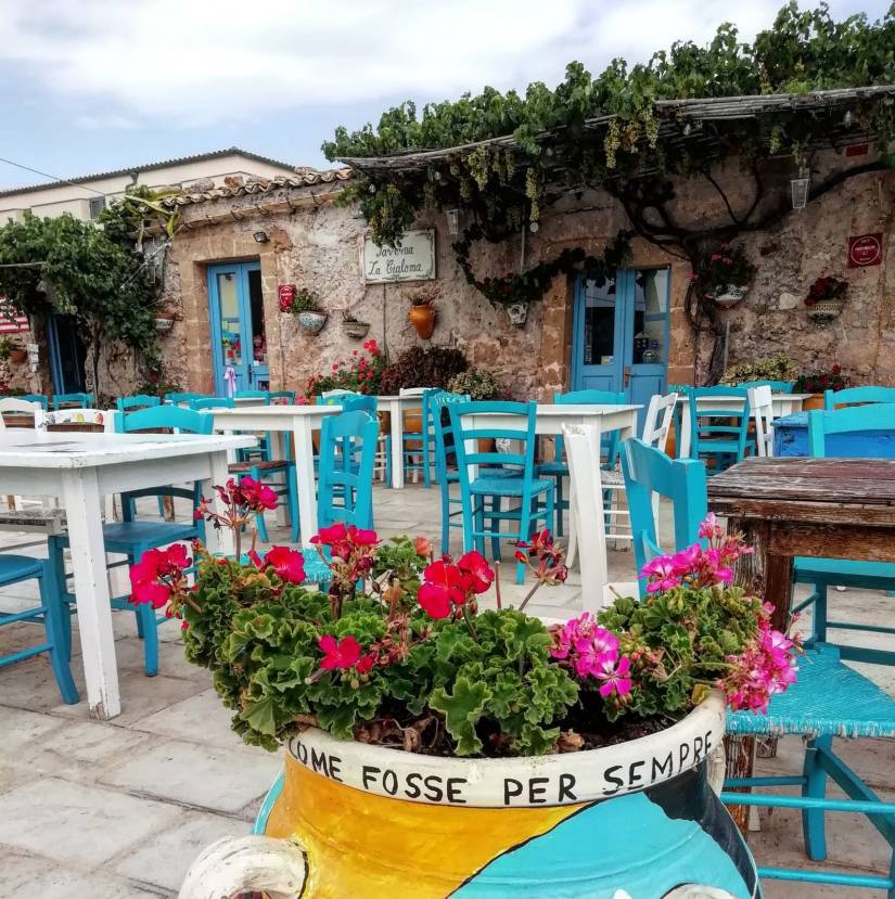 fcaecff3-b637-4348-b3de-b4dd2e14a24c